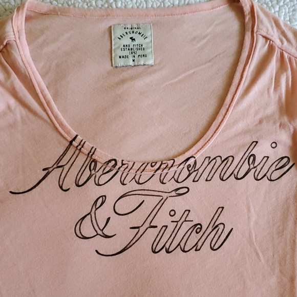 Abercrombie and Fitch Scoop Neck Tee - Picture 3 of 3